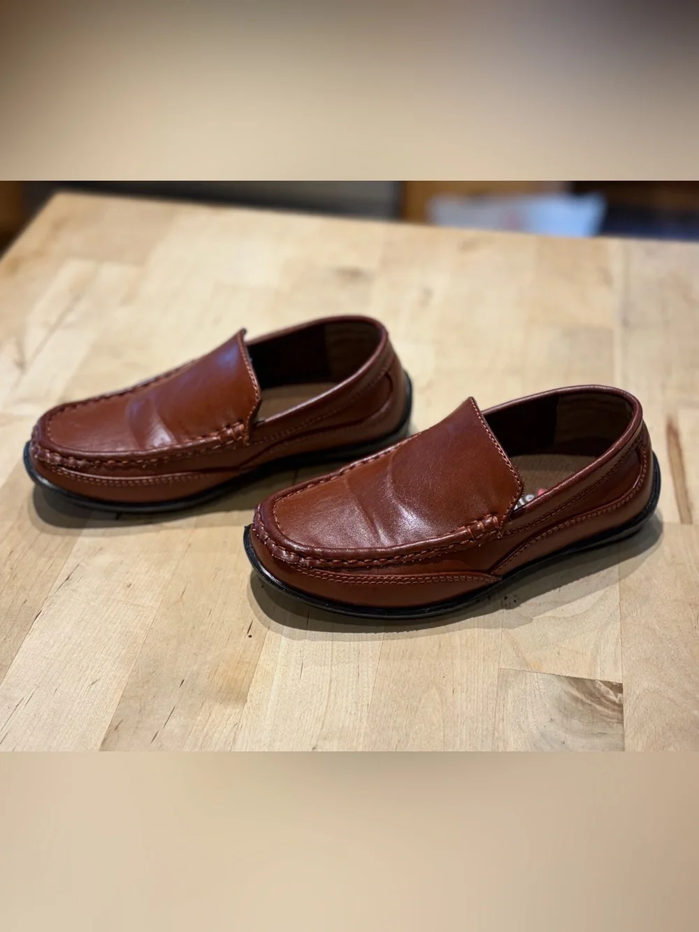 Boys brown Loafers size 11 Deer Stags brand excellent condition